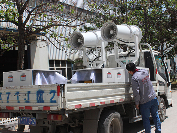 工業(yè)遙控器對高塔式霧炮機的運行有哪些作用？