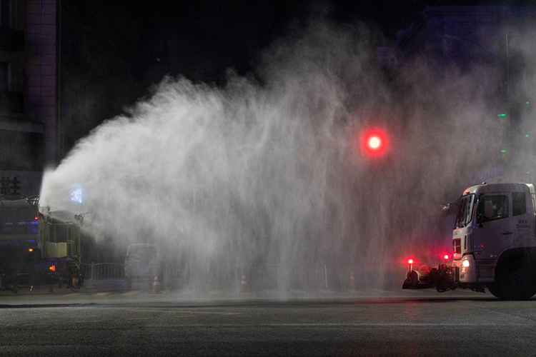 工地全自動霧炮機如何安裝？有什么優勢？