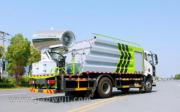 霧炮機(jī)設(shè)備的微米級(jí)霧粒有哪些優(yōu)勢？