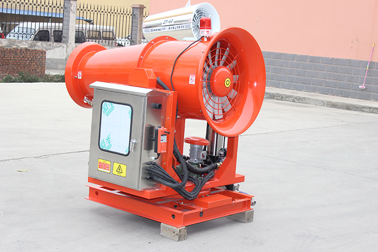 鄭通研發(fā)的環(huán)保降塵霧炮需具備那些技術(shù)特點？